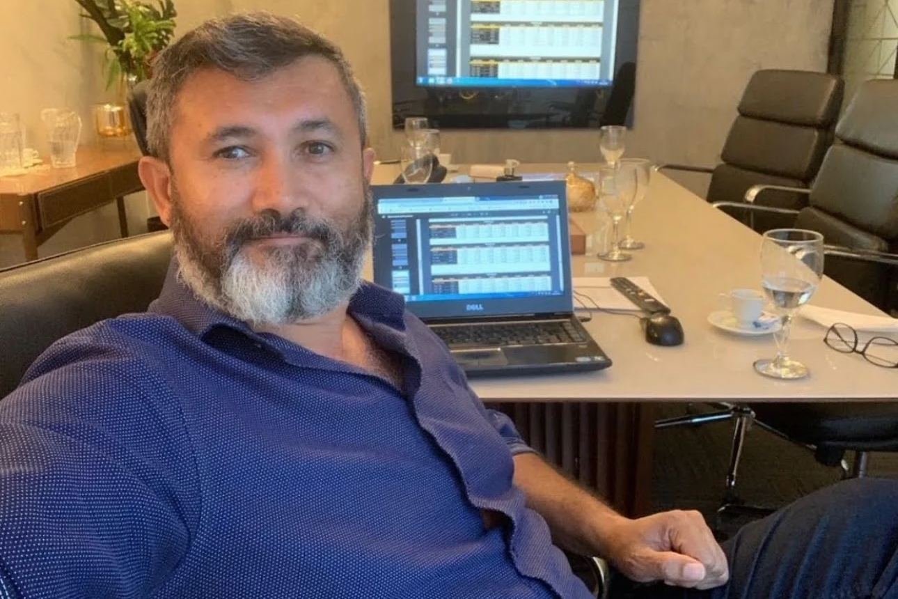 Francisco Neto, corretor responsável
